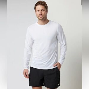 Vuori long sleeve current tech tee